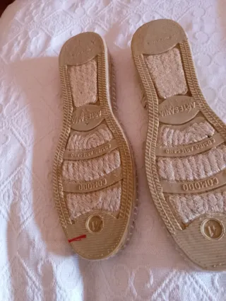 Zapatillas esparteñas amarillas