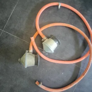 Reguladores de gas con manguera