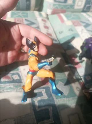 Figura Wolverine 10CM Comansi Marvel