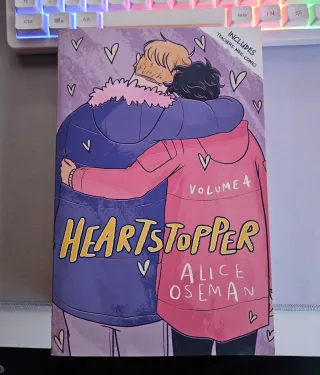 Heartstopper volumen 4, en ingles