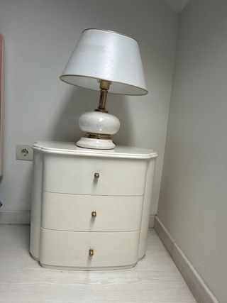 Juego 2 Mesas Noche con Lámpara