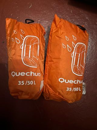 Funda impermeable Quechua 35/50L Naranja