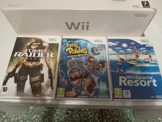 Nintendo Wii + 3 Juegos