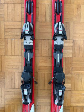 ESQUIS VOLK (esquí alpino)