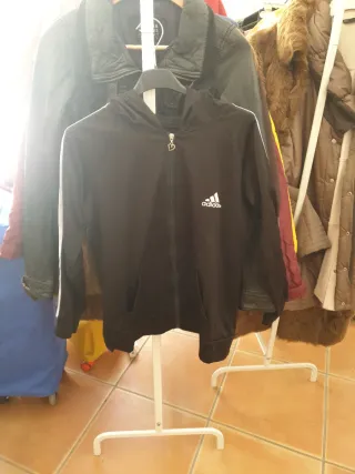 Sudadera Adidas chica negra