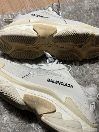 Balenciaga Triple S 43 Branco