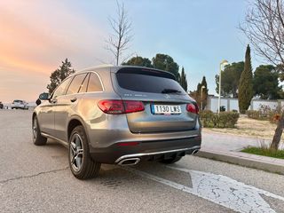 Mercedes-Benz GLC 300de 4MATIC 2022