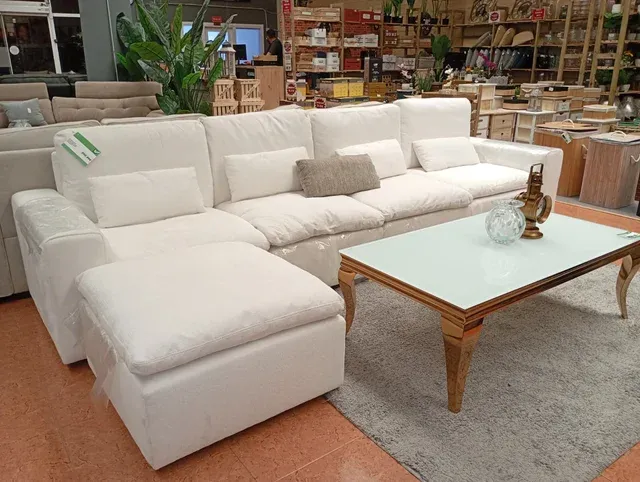 Sofa modular blanco + puff