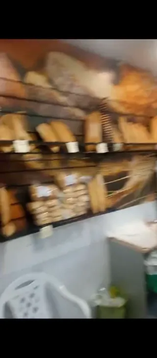 Vitrina de pan 2 metros de largo casi 60 ancho