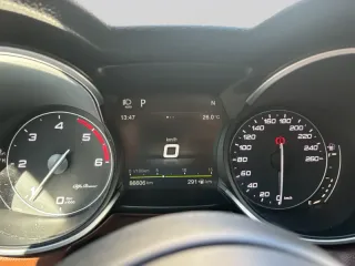 Alfa Romeo Stelvio DESDE 282€ AL MES ¡SIN ENTRADA!