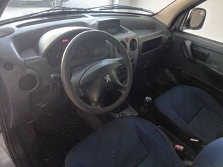 Peugeot Partner 2011