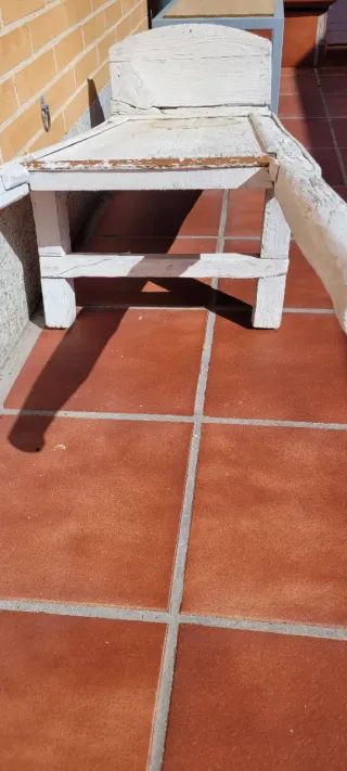 Carretilla antigua de madera