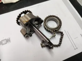 Bomba de engrase 954