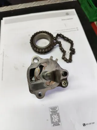 Bomba de engrase 954