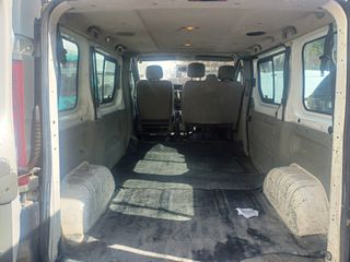 Opel Vivaro 2008 homologada 9 pl.