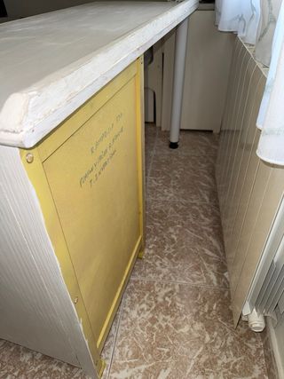 Escritorio con cajones madera de pino blanco