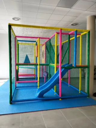 Parque de bolas infantil
