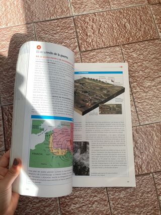 libro de texto 2bach historia del mundo contempora