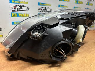 FARO DELANTERO DERECHO MERCEDES CLASE B W245