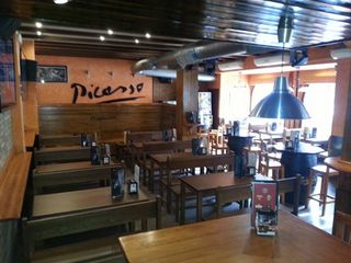 Taburetes altos barra. Sillas bares, Mesas baratas