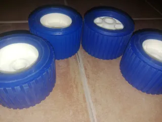 Soportes y Rodillos para Remolque nuevo a estrenar