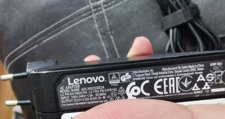 Cargador Lenovo