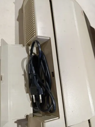 Máquina de escribir AEG Olympia