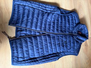 Chaleco plumífero azul