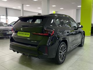 X1 sDrive M Sport 18i 1.5 136CV Auto. Negro
