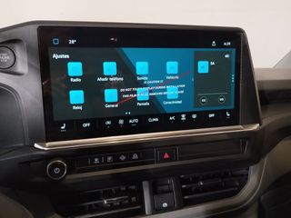 Volkswagen Caravelle 2025