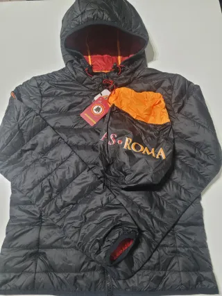 Piumino AS Roma nero con cappuccio