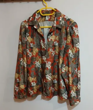 Blusa vintage floral
