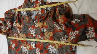 Blusa vintage floral
