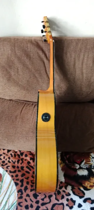 Preziosa chitarra Modesto Malla modello 'Manuela'