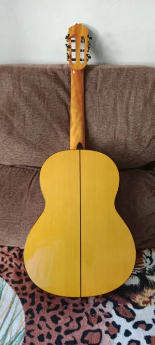 Preziosa chitarra Modesto Malla modello 'Manuela'