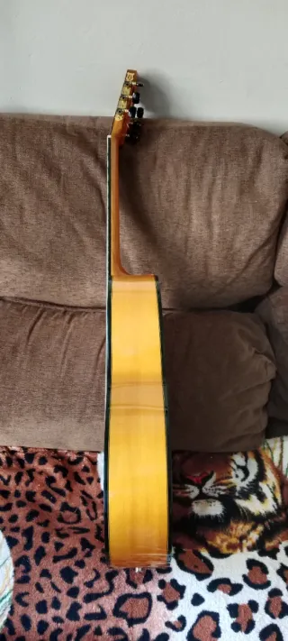 Preziosa chitarra Modesto Malla modello 'Manuela'