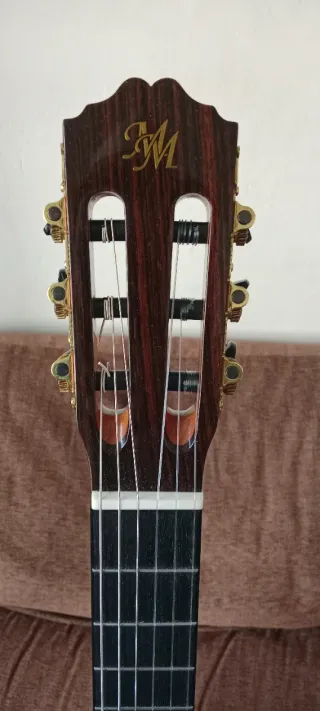 Preziosa chitarra Modesto Malla modello 'Manuela'