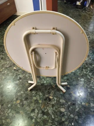 Mesa plegable redonda