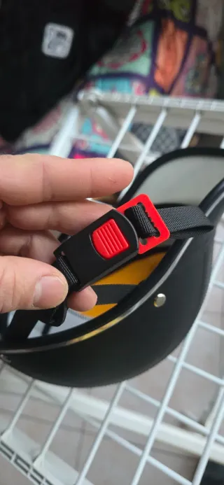 Casco modello baseball