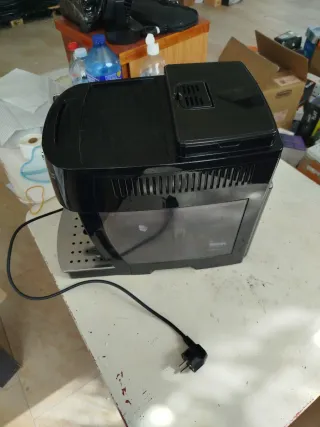 Cafetera Delonghi Magnifica S