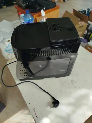 Cafetera Delonghi Magnifica S