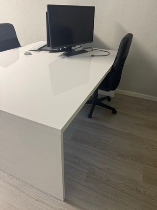 2 Sillas de Oficina Negras