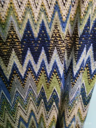 Pantalón estampado zig-zag. Para primavera.