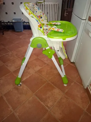 Trona de bebé verde