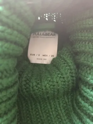 Jersey verde Pull&Bear talla S