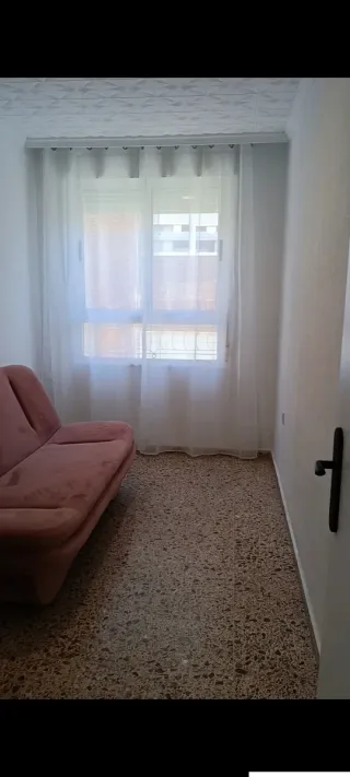 Piso en alquiler en Villena