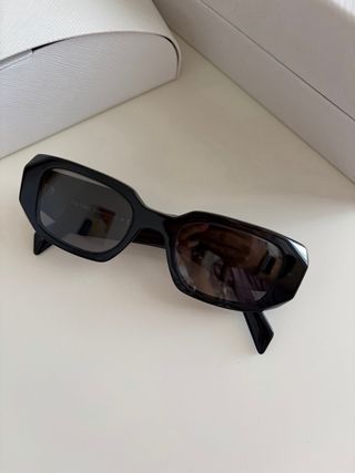 Gafas de sol Prada negras