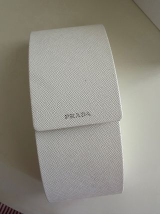 Gafas de sol Prada negras