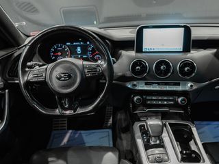 KIA Stinger 2.0 TGDI GT Line
