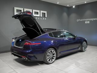 KIA Stinger 2.0 TGDI GT Line